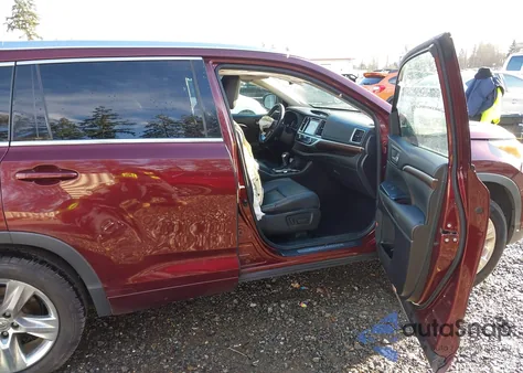 2015 Toyota Highlander Limited Platinum V6 из США, поврежденный, VIN 5TDDKRFH5FS113882